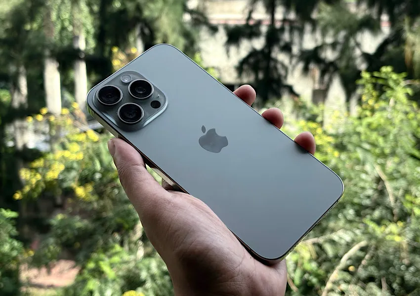 iPhone 16 Pro Max Titanium Design